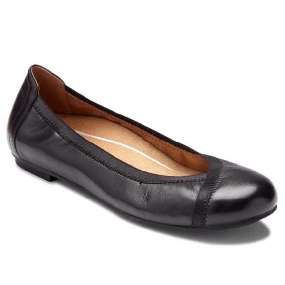 Vionic. Caroll Black Leather Ballet Flat Size 7 - Picture 1 of 8